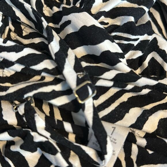 Zenergy by Chico's Gemma Convertible Zebra Maxi Dress M 8 - Picture 6 of 7